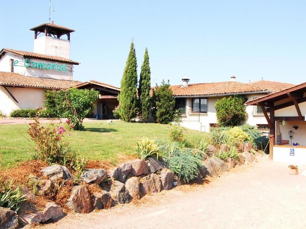Hotel Le Domanial Commelle-Vernay Extérieur photo